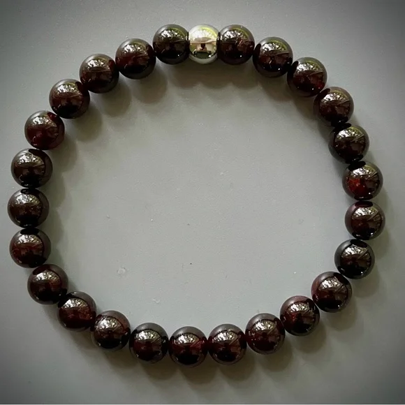 Deep Red Garnet January Birthstone Handcrafted Bead Bracelet - Picture 5 of 6